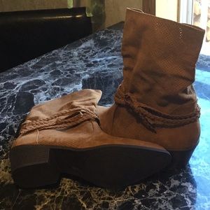 Brown boots
